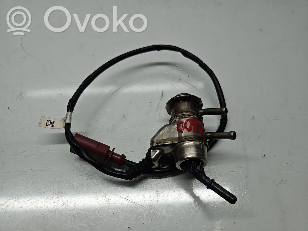 Inyector de combustible   4H0131113