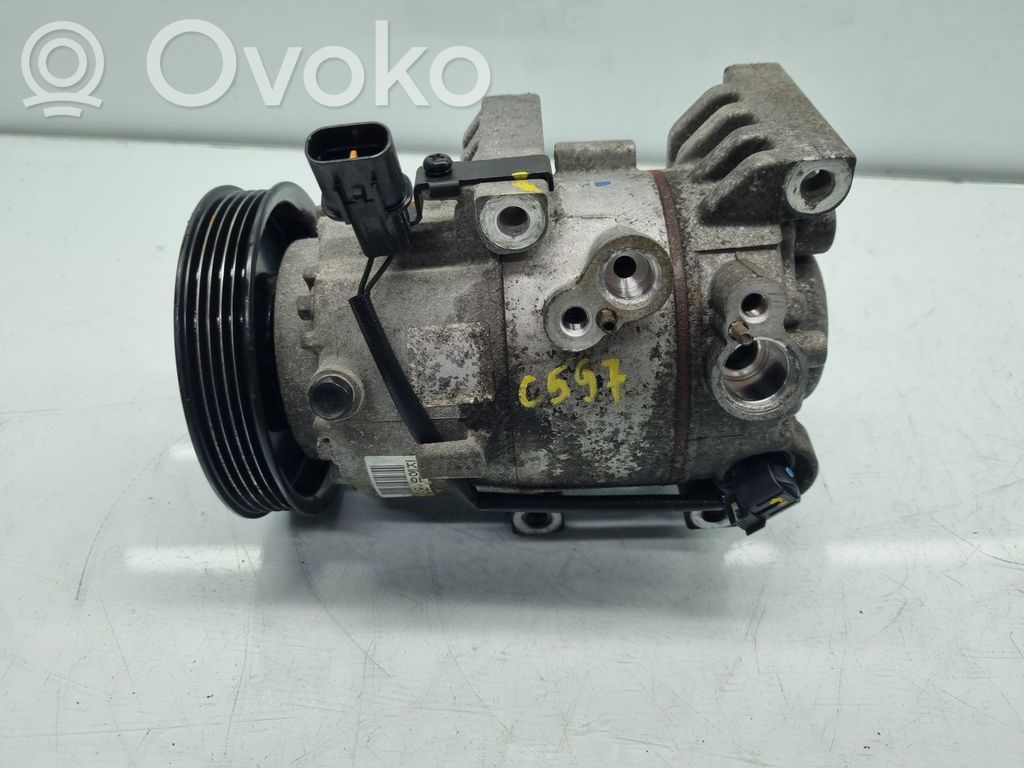 KIA Ceed Ilmastointilaitteen kompressorin pumppu (A/C) 