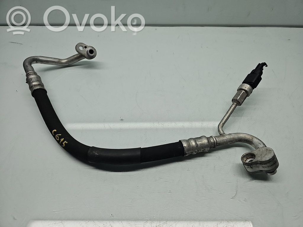 Ilmastointilaitteen putki (A/C)   1K0820721CA