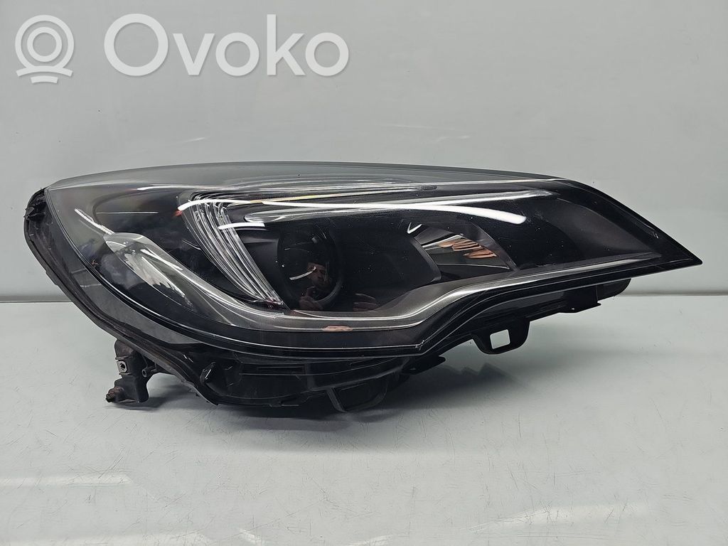 Opel Astra K Phare frontale 