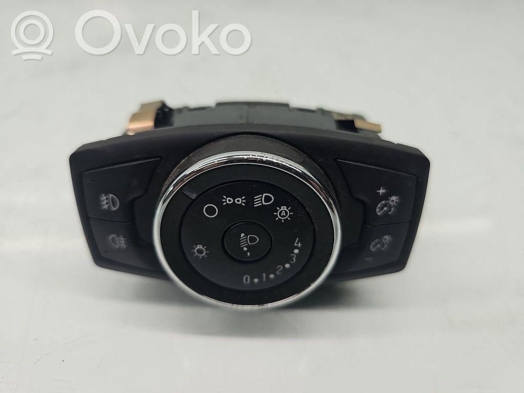 Light switch   AV1T13D061AC