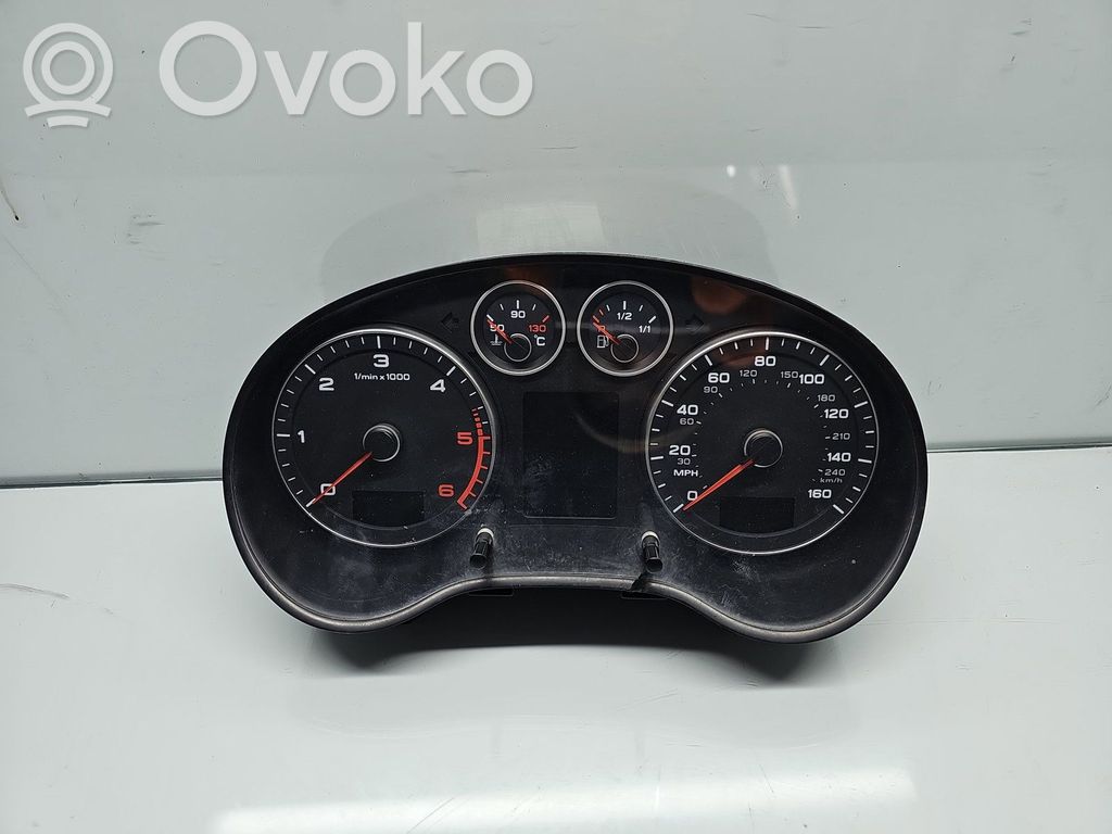 Kello   8P0920982C