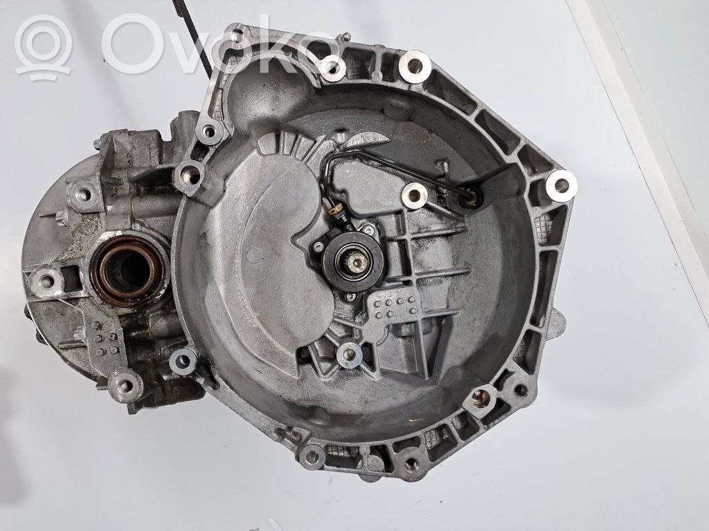 Opel Zafira B Scatola del cambio manuale a 5 velocità 