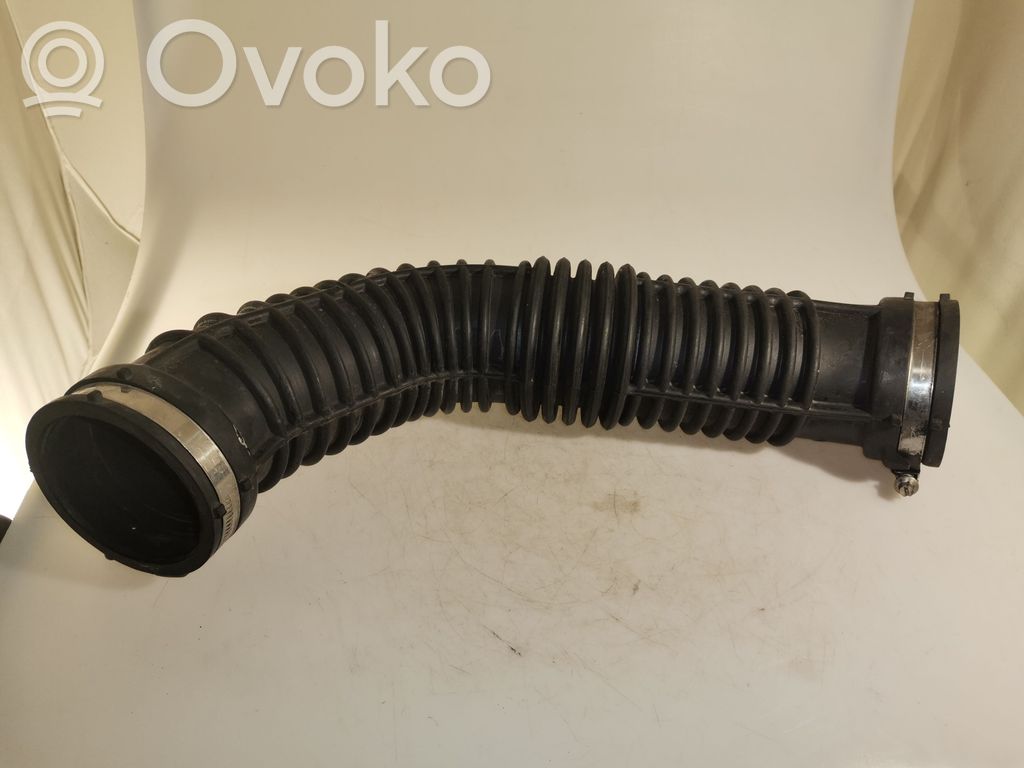 Renault Master III Air intake hose/pipe 