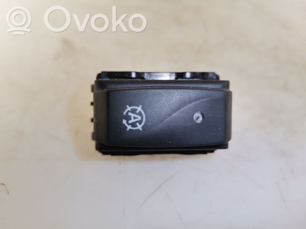 Renault Trafic III (X82) Engine start stop button switch 