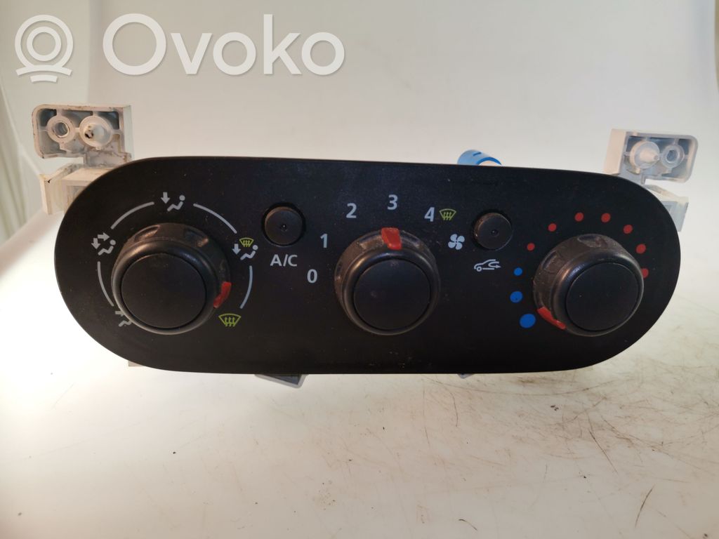 Renault Trafic III (X82) Climate control unit 