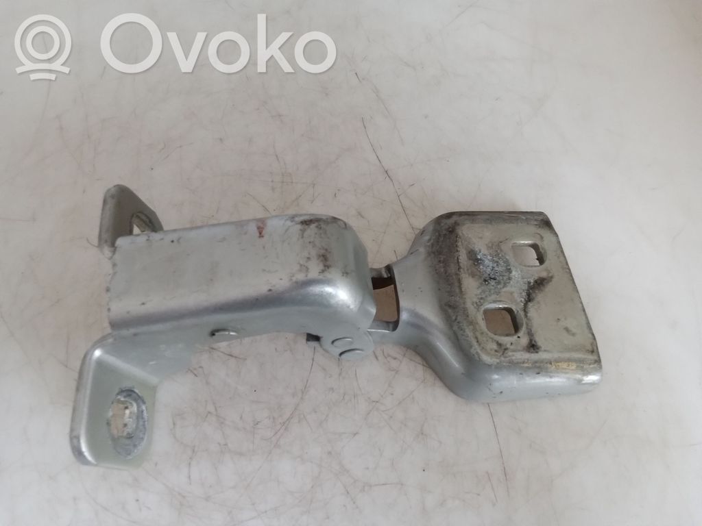 Opel Movano B Front door lower hinge 