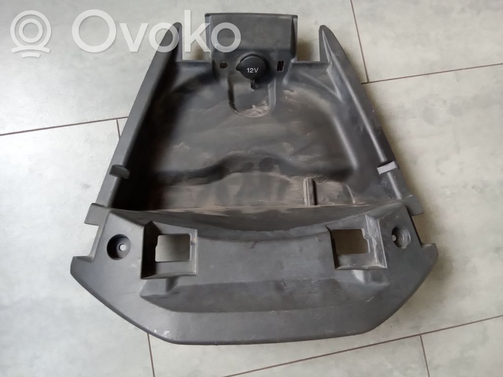 Ford Tourneo Custom Kita centrinė konsolės (tunelio) detalė 