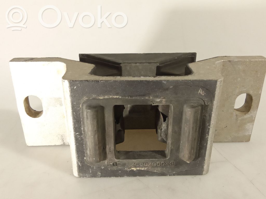 Renault Master III Engine mount bracket 