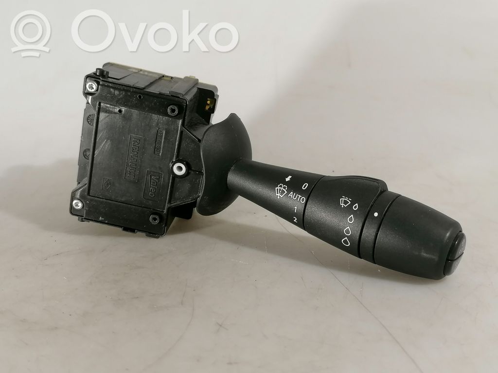 Opel Vivaro Wiper control stalk 