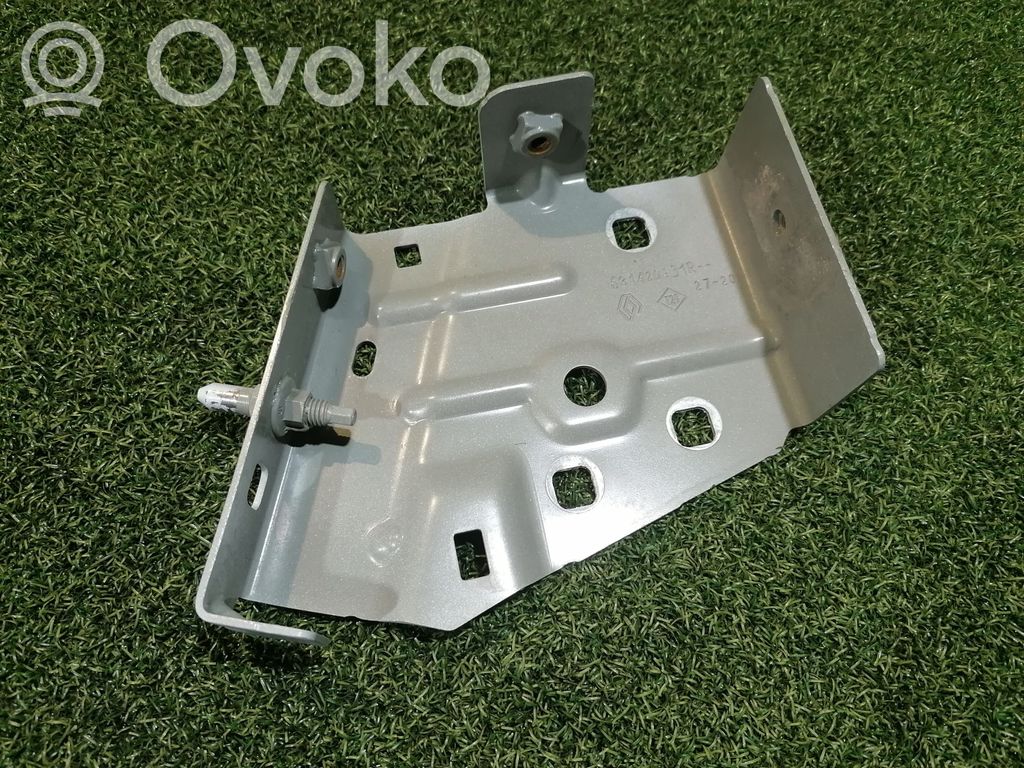 Renault Master III Front splash guards bracket 