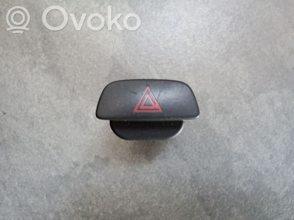 Ford Focus Hazard light switch 