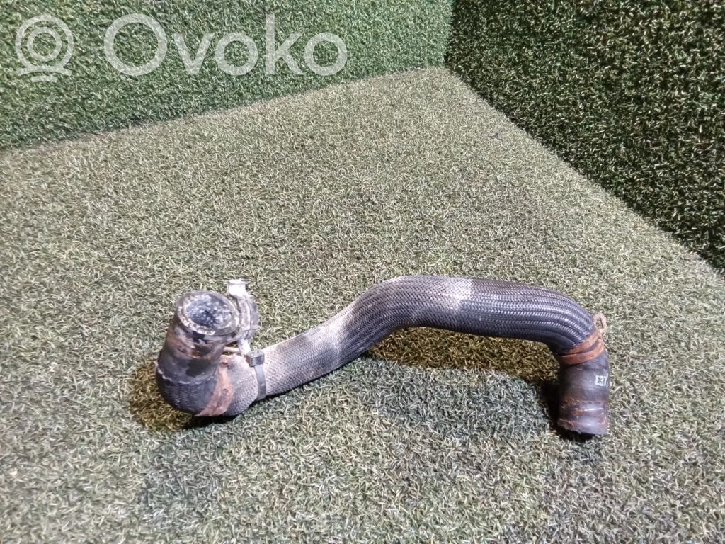 Opel Vivaro Przewód / Wąż chłodnicy 
