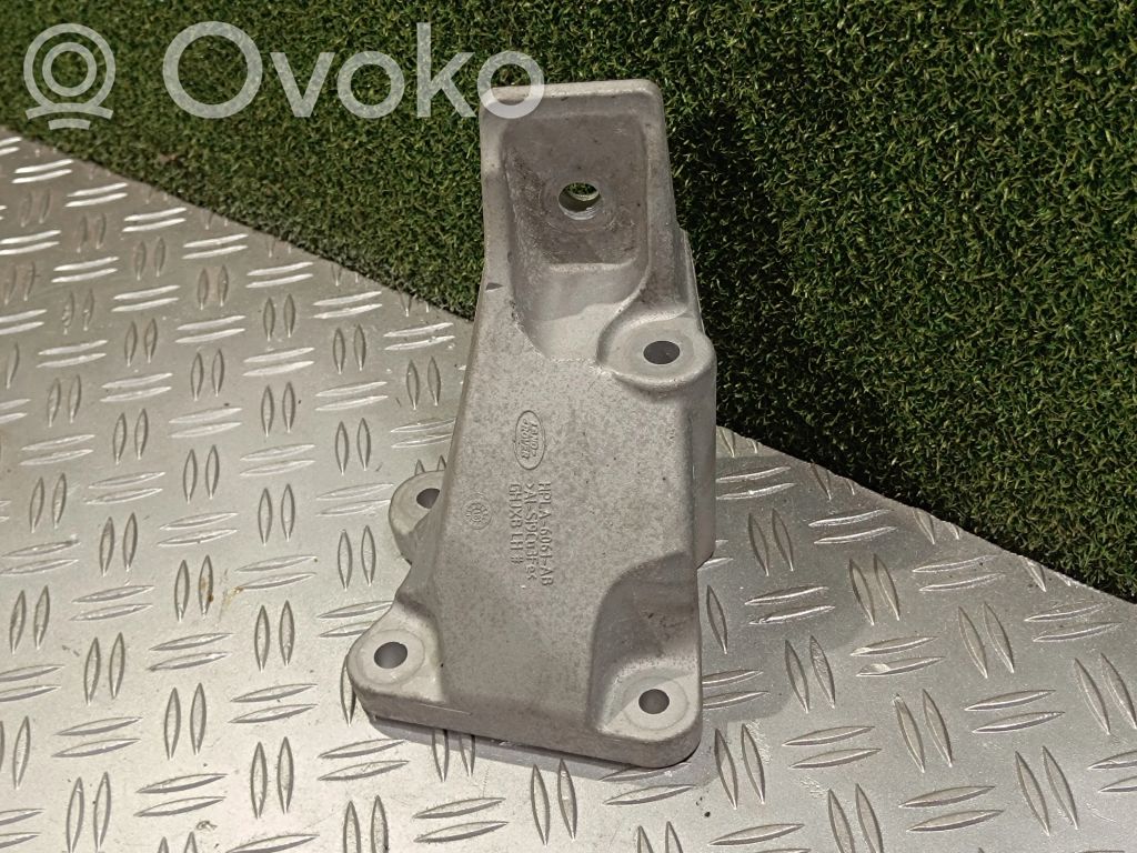 Land Rover Range Rover Sport L494 Engine mounting bracket 