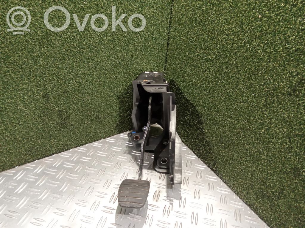 Opel Movano B Stabdžių pedalas 