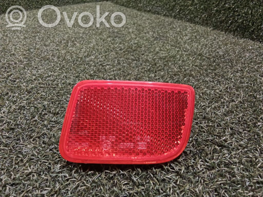 Reflector de faros/luces traseros   265603083R,1124600,2076