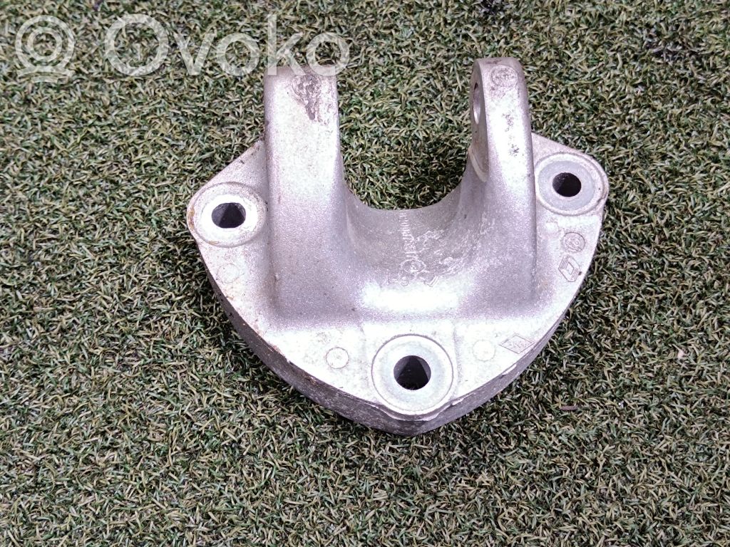 Renault Master III Engine mounting bracket 