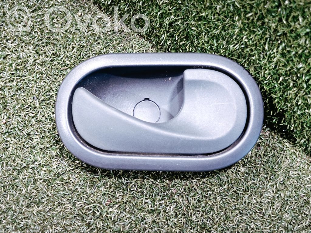 Renault Master III Rear door interior handle 