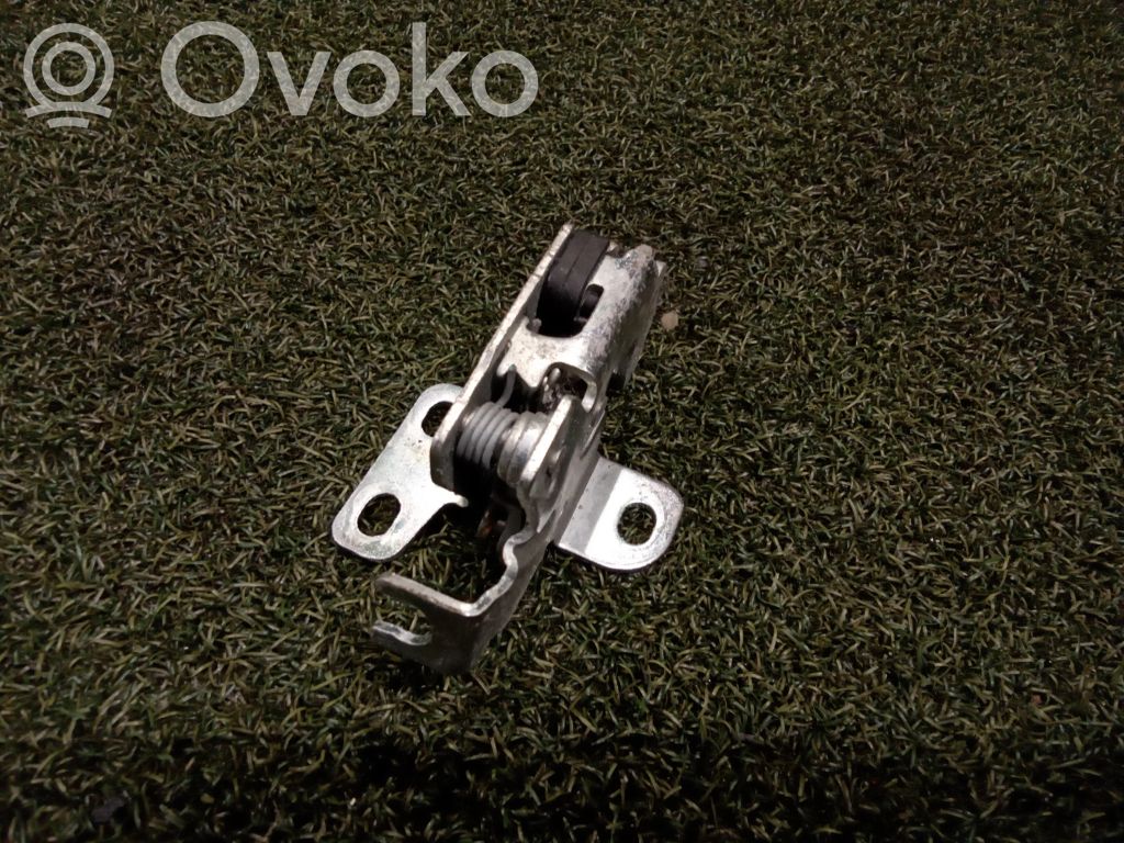 Iveco Daily 6th gen Tailgate lock latch 
