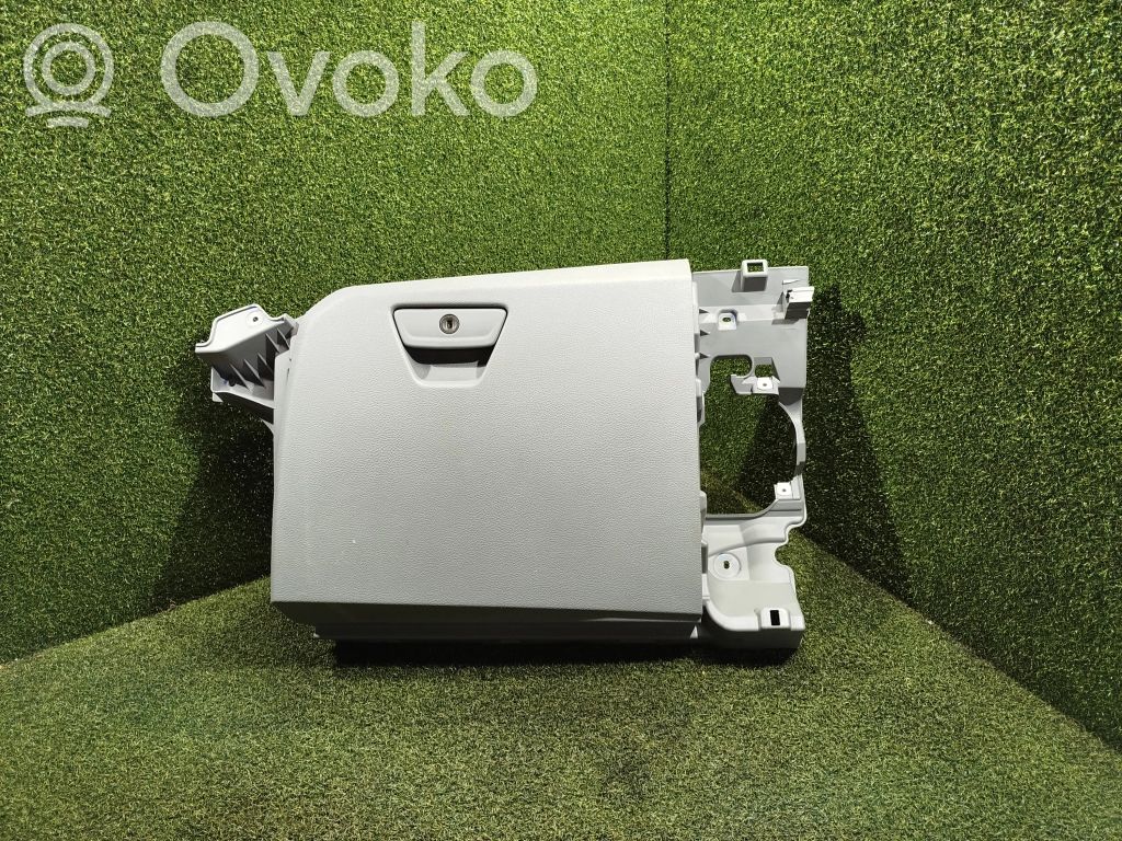Ford Transit VII Glove box 