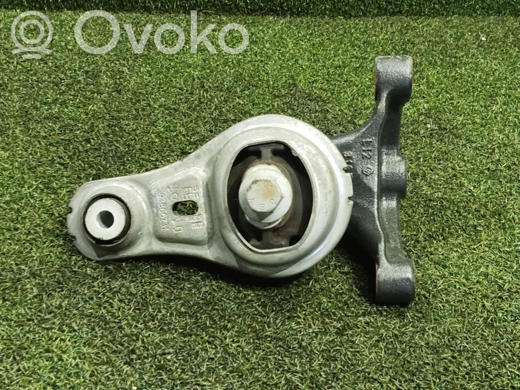 Renault Trafic III (X82) Engine mount bracket 