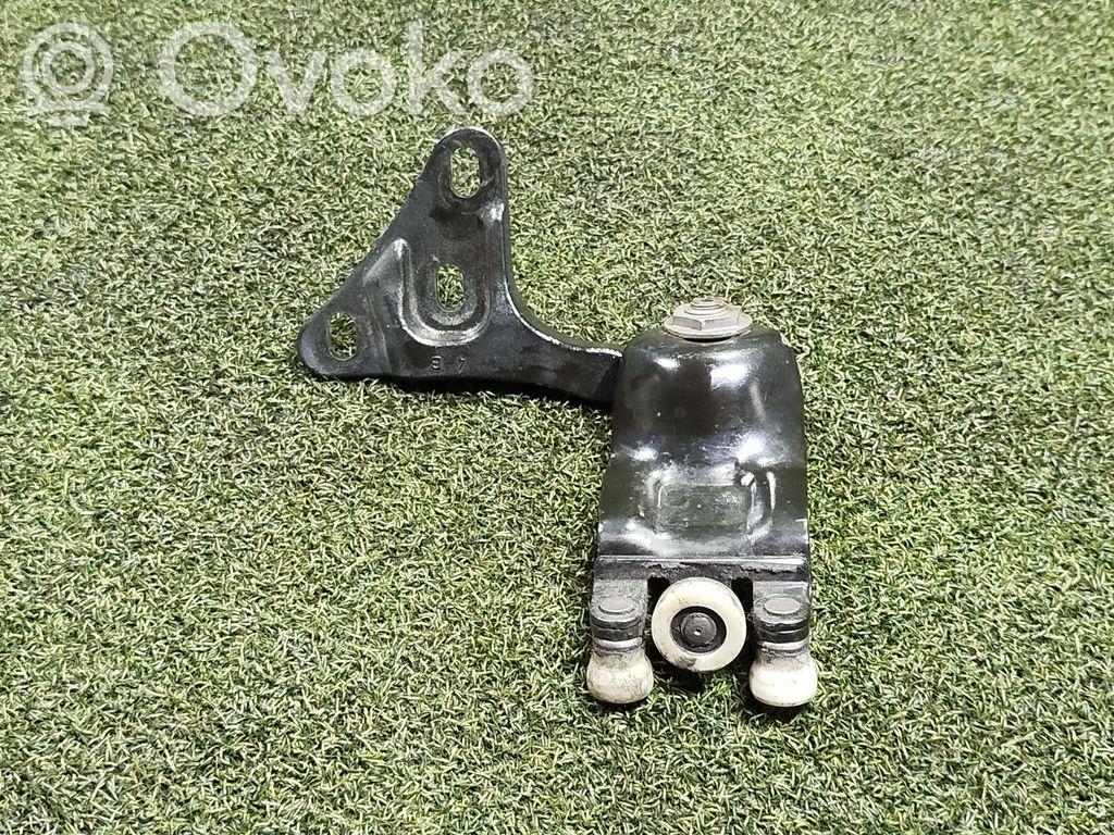Ford Transit Sliding door upper roller guide/hinge 