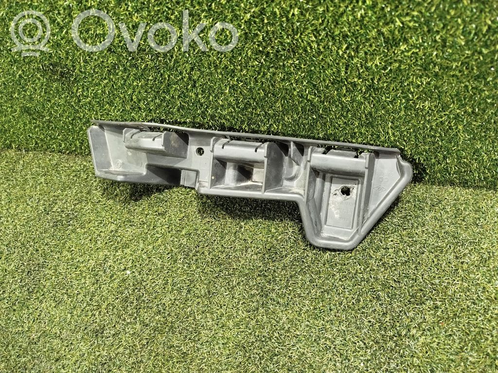 Front bumper mounting bracket   0001036423,960160002R