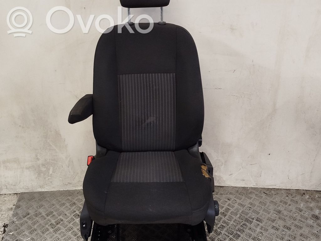 Ford Transit Fahrersitz 
