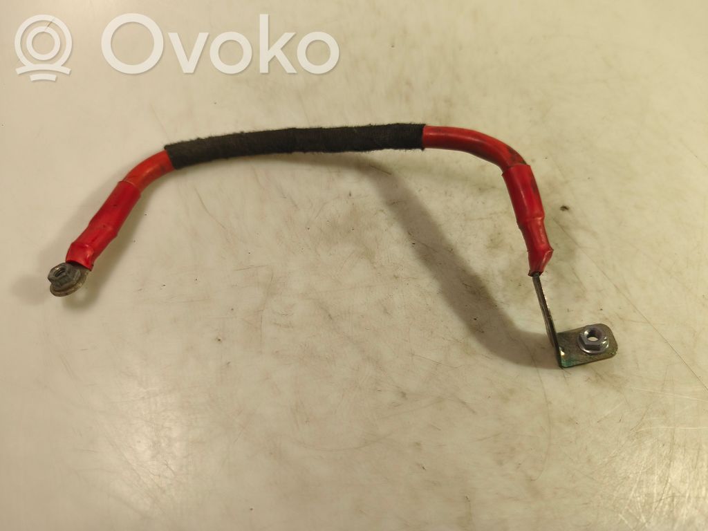 Opel Vivaro Pluskaapeli (akku) 