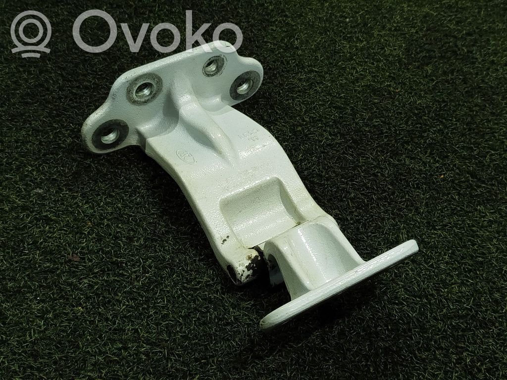 Ford Tourneo Custom Loading door upper hinge 