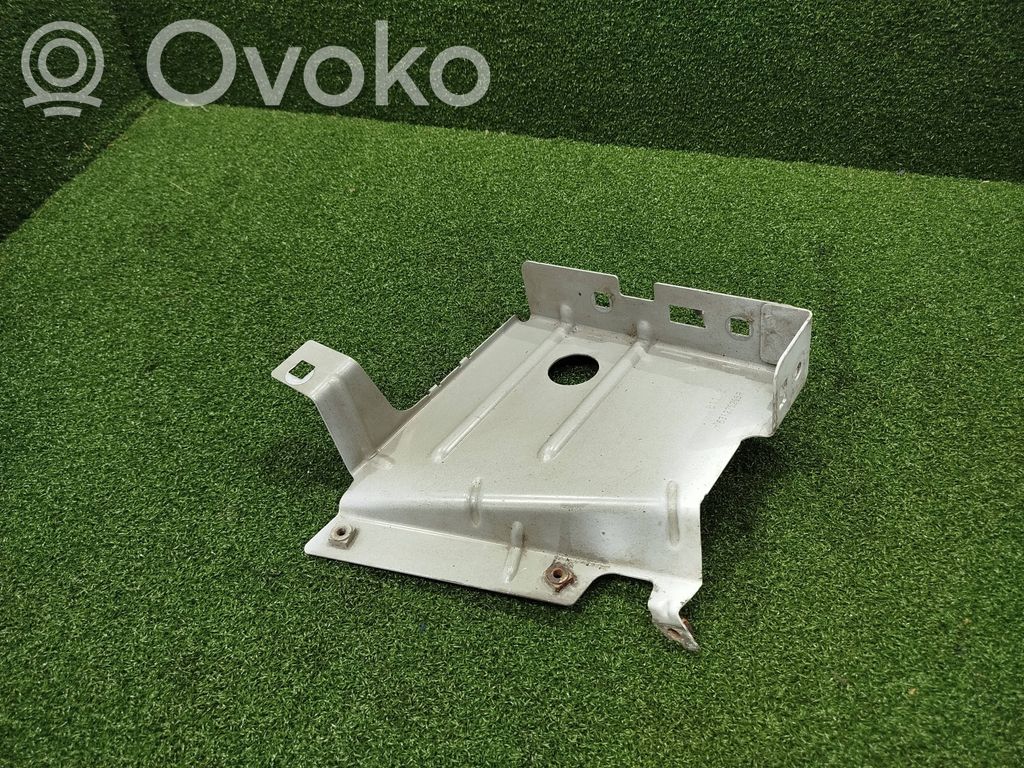 Uchwyt / Mocowanie błotnika przedniego   631236296R,4811G