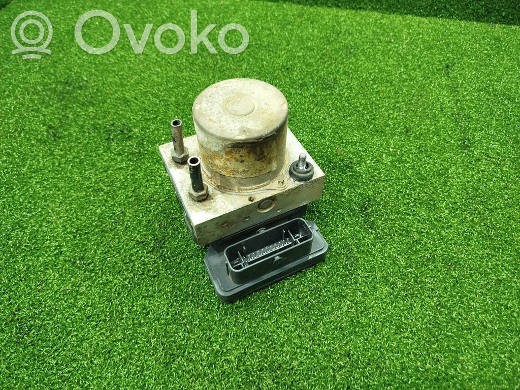 Renault Twingo III ABS bloks 
