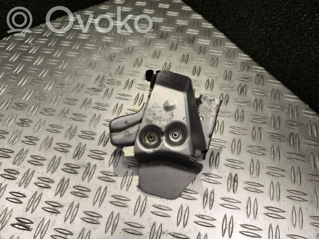 Renault Arkana Inne części komory silnika 
