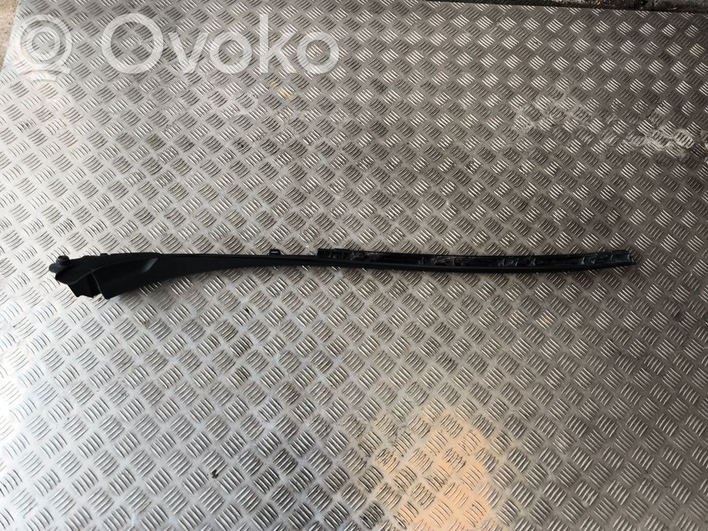 Renault Trafic III (X82) Windshield trim 