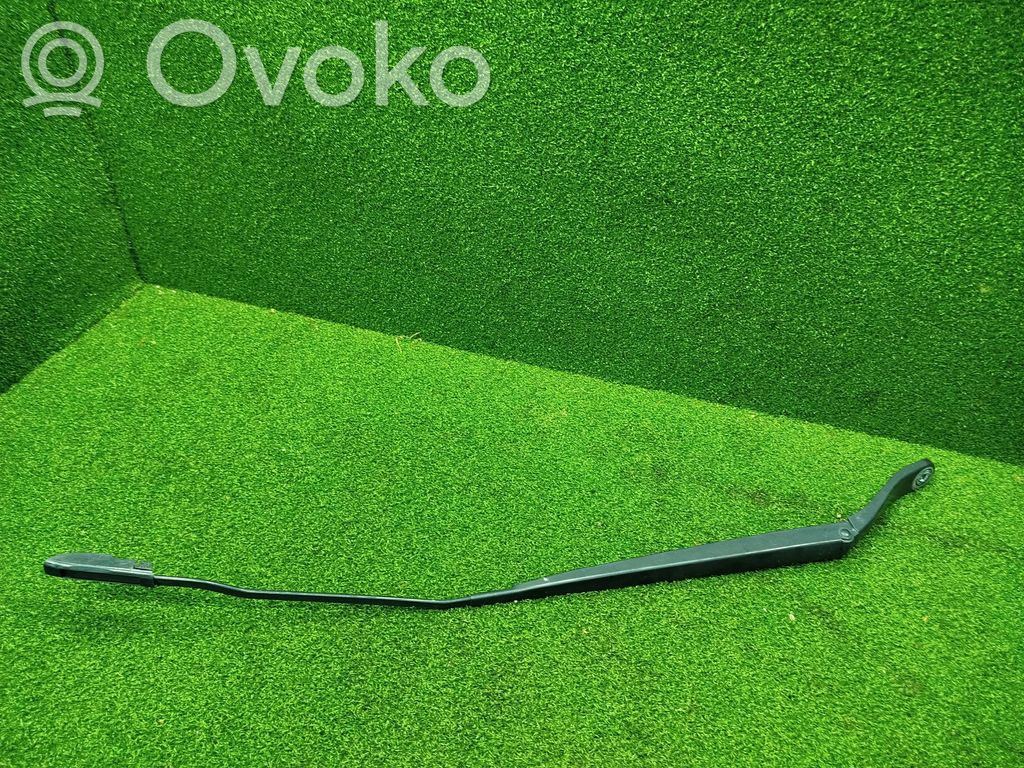 Toyota Proace Front wiper blade arm 