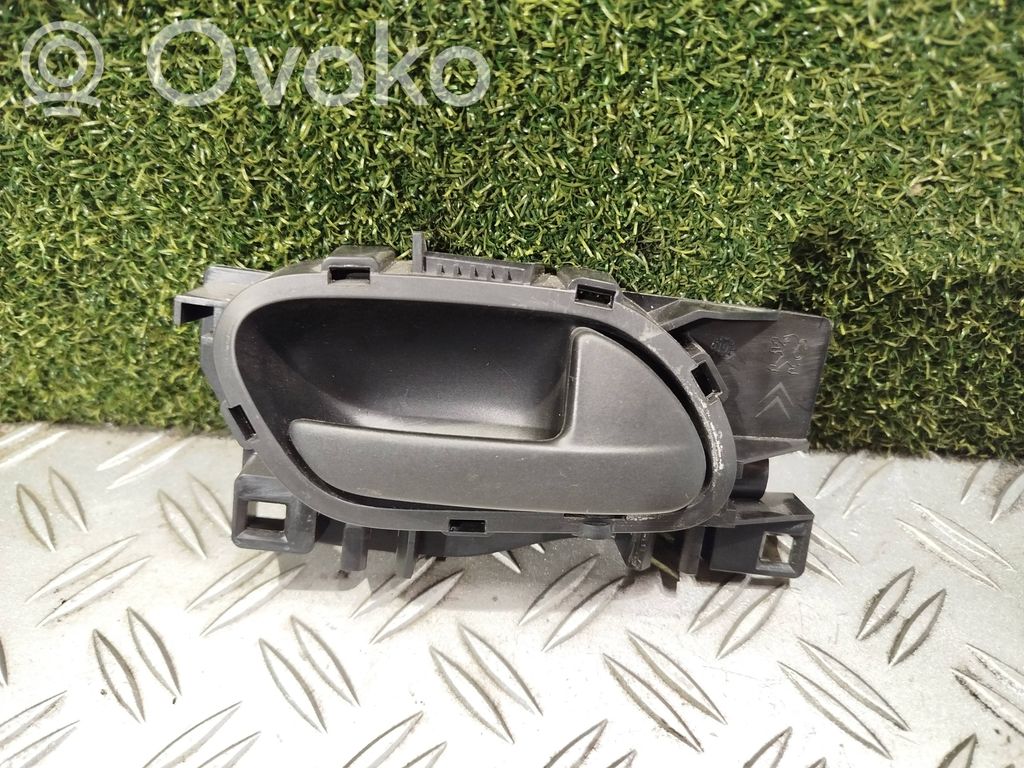 Toyota Proace Front door interior handle 