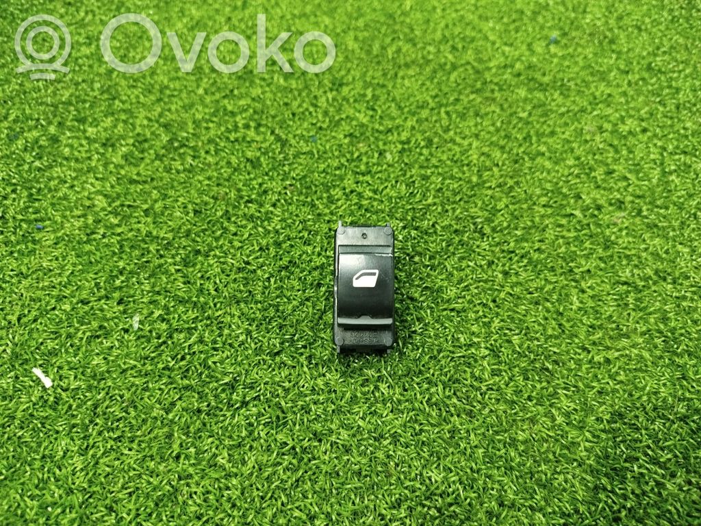 Toyota Proace Electric window control switch 