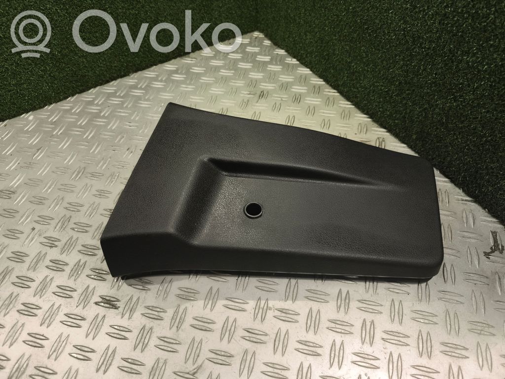 Toyota Proace (B) statņa dekoratīvā apdare (apakšdaļa) 