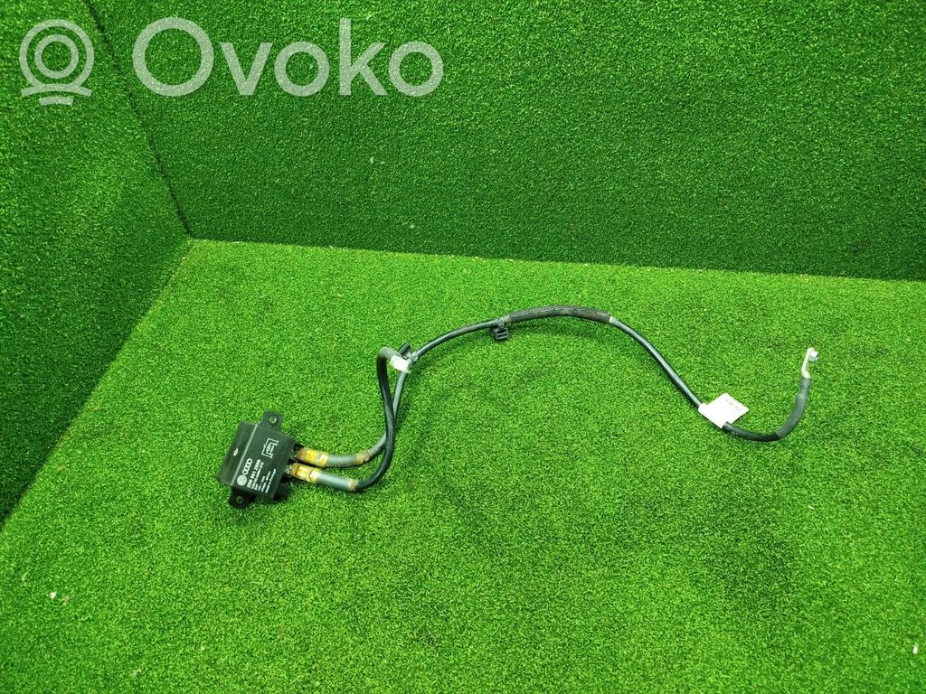 Fuse module   2D0951253B,V23132A2001X16,7C0971221G