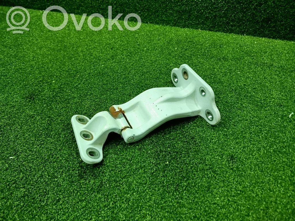 Ford Transit Custom Loading door upper hinge 
