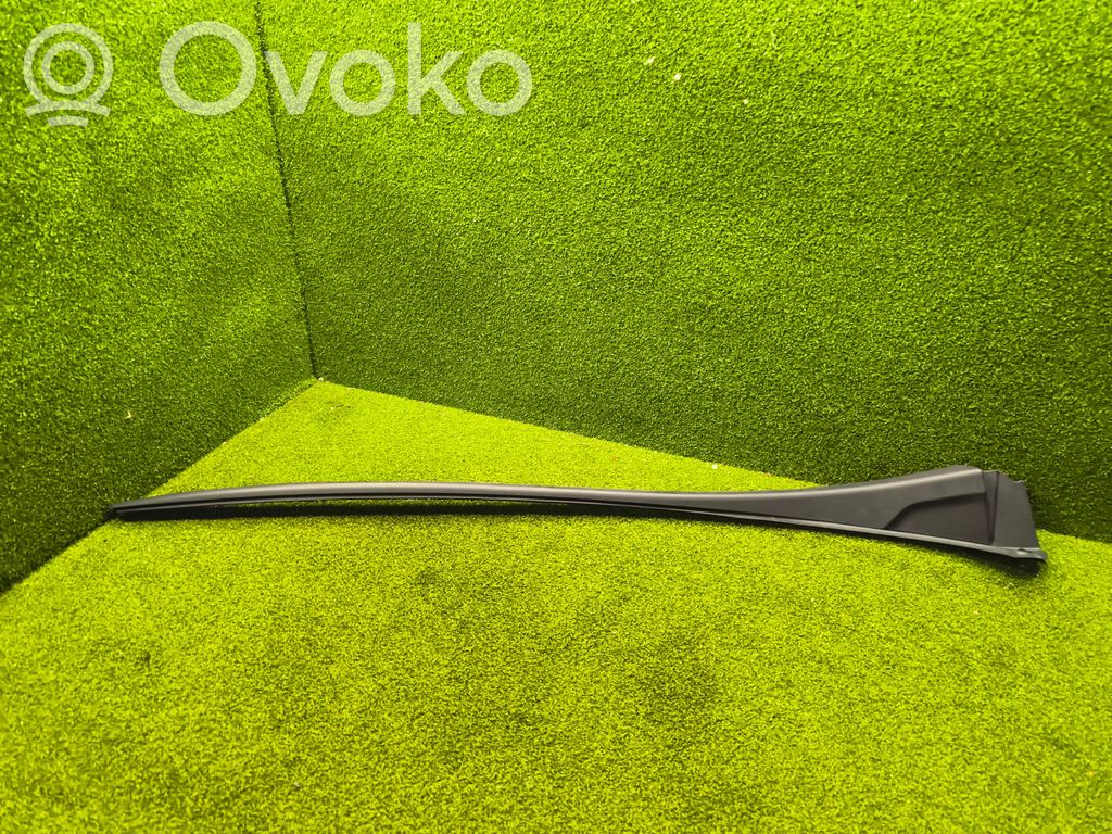 Renault Trafic III (X82) Windshield trim 