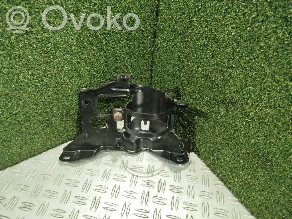Renault Trafic III (X82) Mocowanie filtra paliwa 