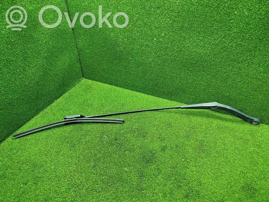 Opel Vivaro Ramię wycieraczki szyby przedniej / czołowej 