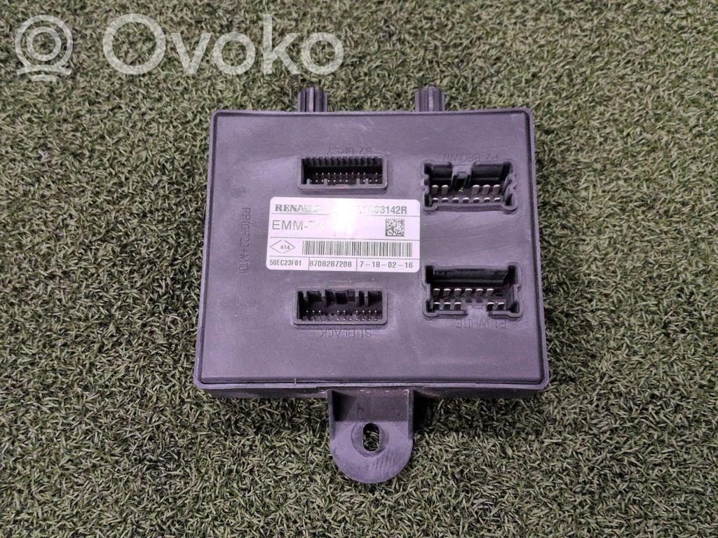 Opel Vivaro Comfort/convenience module 