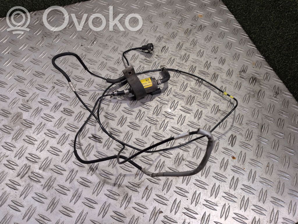 Toyota Proace Pompa obiegowa Webasto 