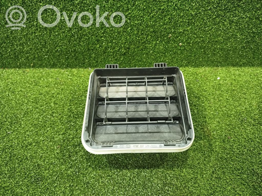 KIA Sportage Quarter panel pressure vent 