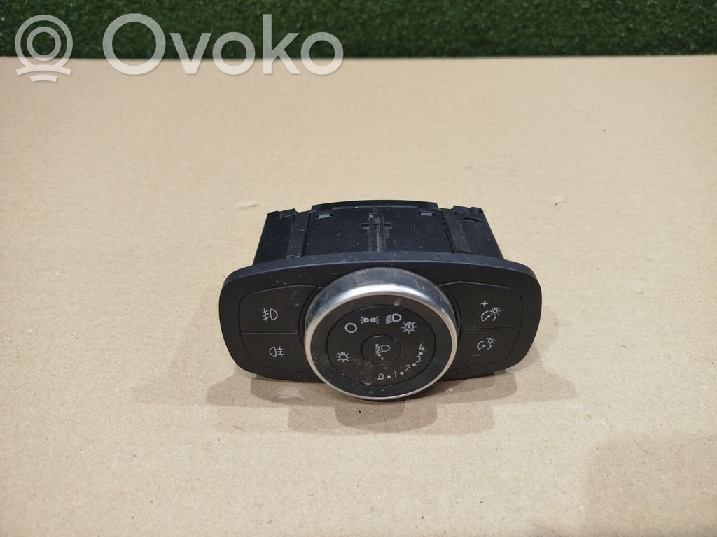 Ford Transit VII Light switch 