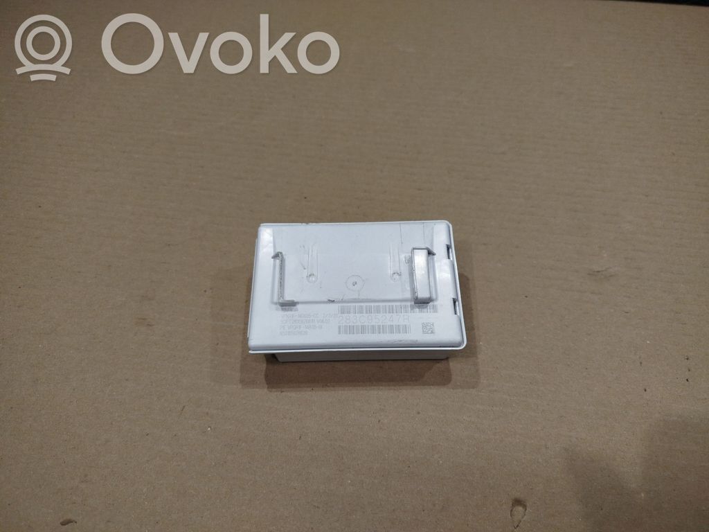 Renault Master III GPS navigation control unit/module 
