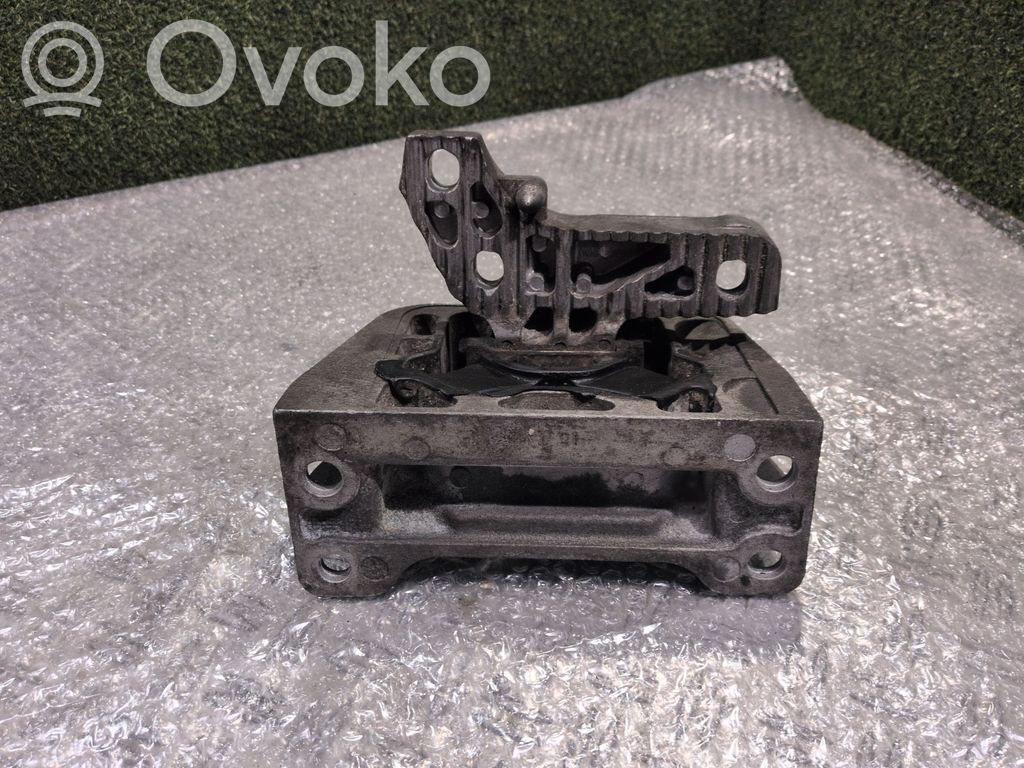 Renault Master III Engine mount bracket 