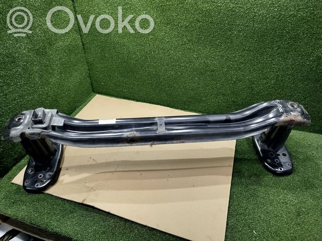 Porsche Cayenne (92A) Poprzeczka zderzaka przedniego 